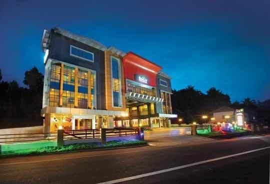 Holiday Hill Hotel y Suites Sultan Bathery Exterior foto