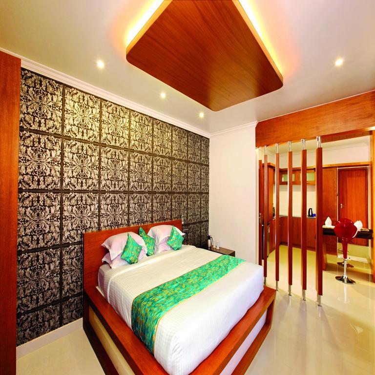 Holiday Hill Hotel y Suites Sultan Bathery Exterior foto